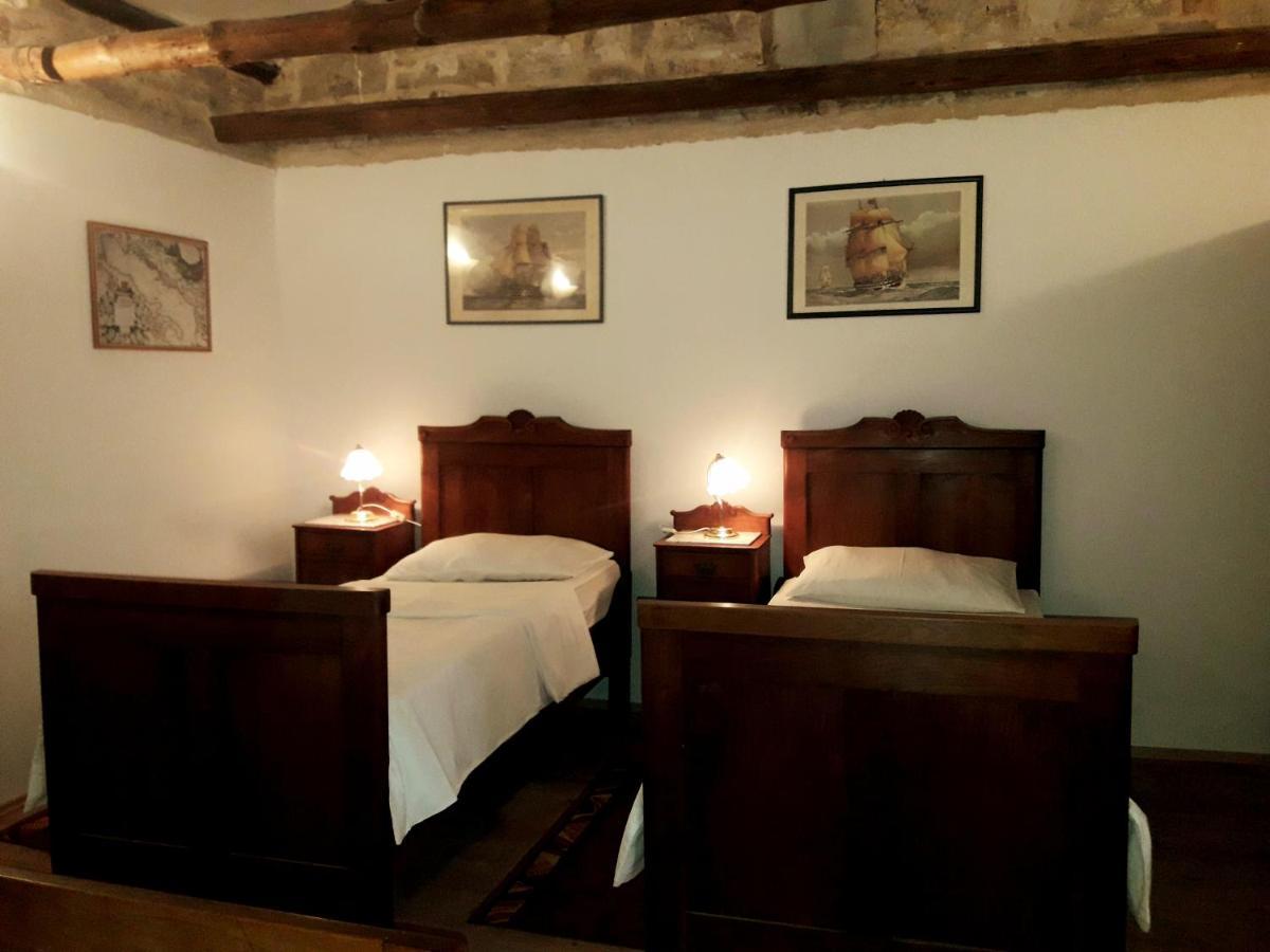 KaštelirCasa Istriana Nona Pina别墅 外观 照片