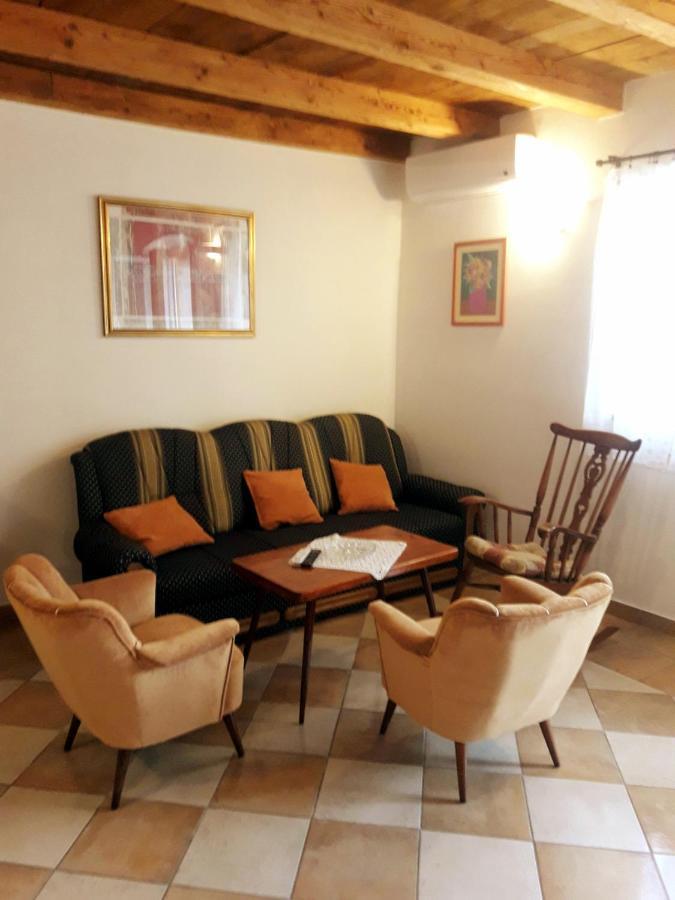 KaštelirCasa Istriana Nona Pina别墅 外观 照片