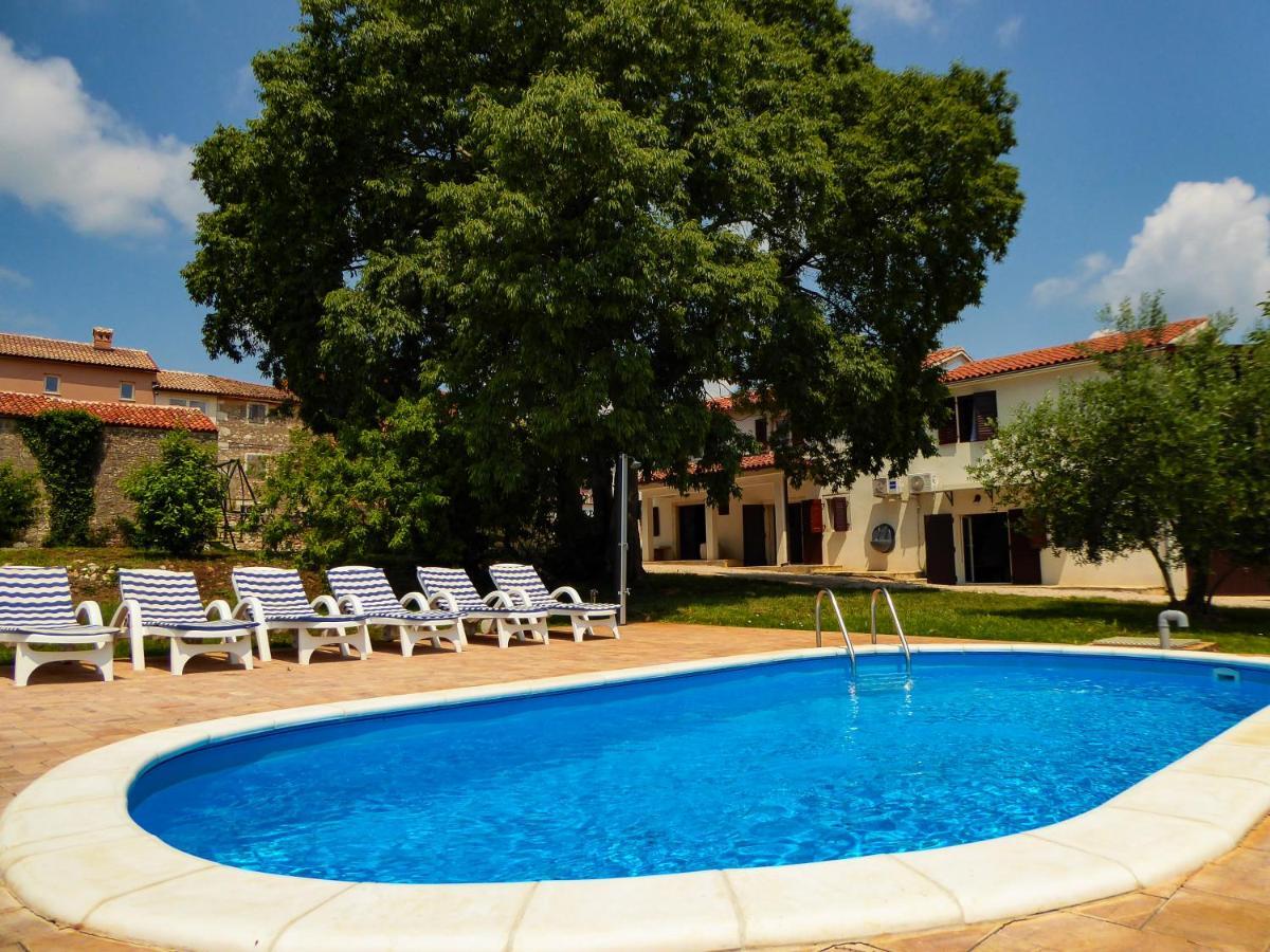 KaštelirCasa Istriana Nona Pina别墅 外观 照片