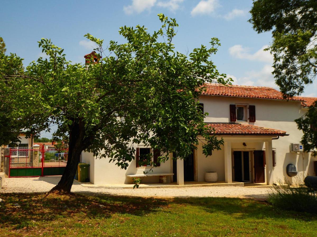 KaštelirCasa Istriana Nona Pina别墅 外观 照片